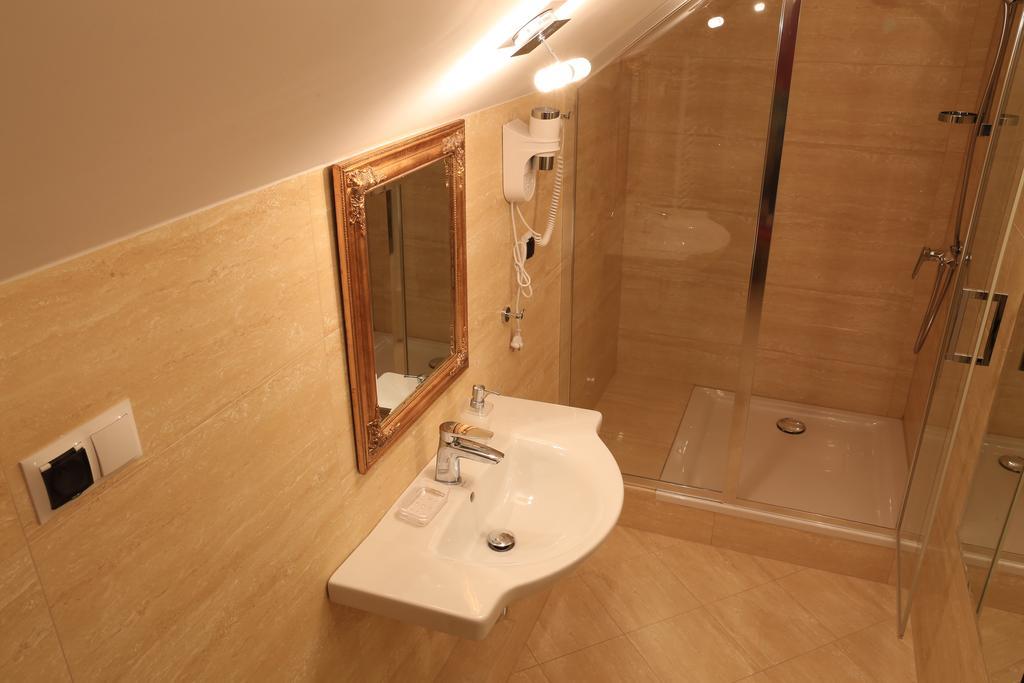 Hotel Kopernik Ciechocinek Δωμάτιο φωτογραφία
