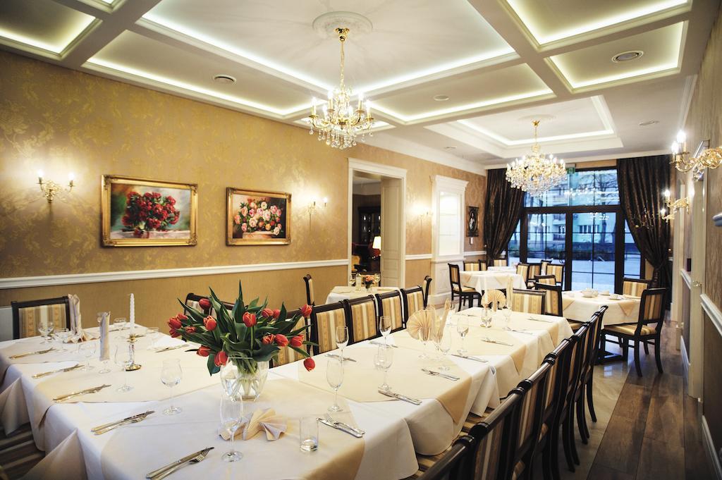 Hotel Kopernik Ciechocinek Εξωτερικό φωτογραφία